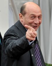 Ce le-a spus Basescu investitorilor