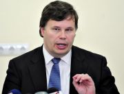 FMI e ferm, in ciuda protestelor sindicatelor: Cheltuielile statului vor fi restructurate!