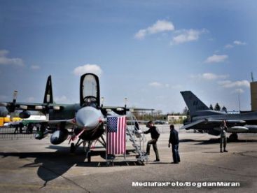 Avioane de ultima generatie, la targul militar de la Romaero