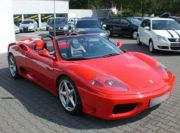 Ferrari Modena cu 600 de euro! Ce super-masini poti inchiria in Romania!