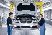Victime colaterale: BMW suspenda partial productia, din cauza norului de cenusa