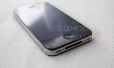 VIDEO: Apple pregateste un nou iPhone, dar a pierdut prototipul intr-un bar!