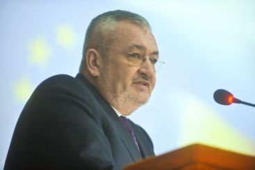 Vom avea noi taxe si impozite! Vladescu crede ca asta e o necesitate! VIDEO!