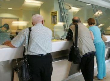VIDEO: Scapam de comisioanele de plata in avans pentru toate creditele peste numai 2 luni!