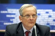 Criza din Grecia amana adoptarea euro pentru Romania!