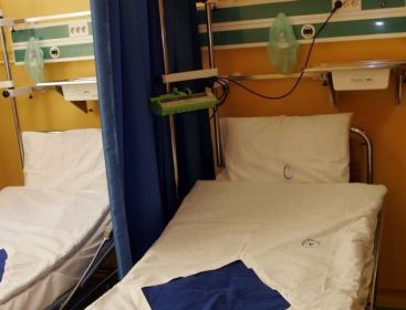Spitalul Universitar, plin de microbi! Trei sectii, inchise pentru o saptamana
