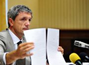 Romanii cu averi mari , intrebati de Fisc de unde au Maserati sau Ferrari . Ce raspund Copos, Gica Popescu
