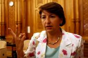 Femeile din PDL ii cer lui Boc sa nu se atinga de indemnizatia pentru cresterea copiilor