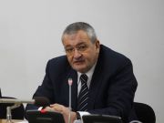 Companiile de stat raman fara conducere! Vladescu obliga sefii din ministere sa se retraga din alte functii!