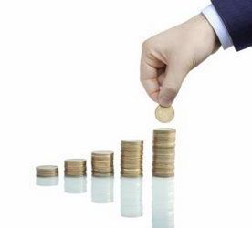 Primariile SFIDEAZA reducerile salariale, acordand prime si lefuri mai mari