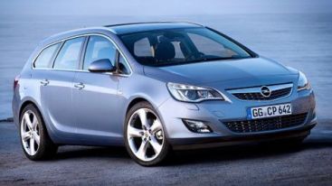 Opel arata in premiera noul Astra Sport Tourer! Video si Galerie Foto!