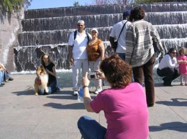 Grevele de la Atena ne vor aduce mai multi turisti straini! VIDEO