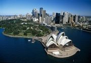 Te-ai saturat de Romania? Vezi cum poti sa emigrezi in Canada, Australia sau Noua Zeelanda!