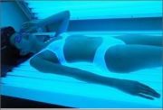 Ce mai impoziteaza americanii sa faca rost de bani: taxa de 10% pe bronzat!