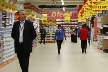 Ultima gaselnita a patronilor ca sa atraga clienti: promotiile happy hour ! VIDEO