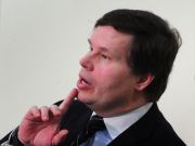 FMI vede estimarea BERD, de scadere cu 3% a economiei romanesti, drept pesimista