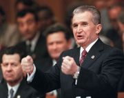 Ceausescu reales. In sondaje, cu 41% din voturi