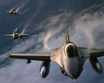 Armata va trebui sa renunte la avioanele F16! Guvernul nu are bani