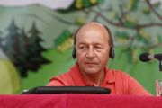 Basescu se cearta cu bancile obraznice , care au dezechilibrat bugetul Romaniei