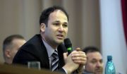Vacanta de parlamentar: 15.000 de euro