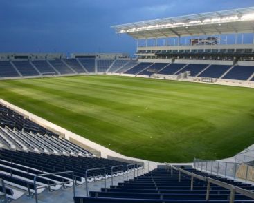 Cum sa relansam economia? Ce-ar fi sa organizam Campionatul European de Fotbal din 2020? VIDEO