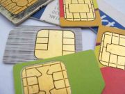 A aparut telefonul cu patru SIM-uri! Curios sa vezi cum arata?
