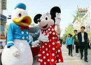 Disney construieste un parc de 3,75 mld. dolari la Shanghai