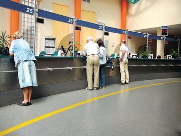 Ce solutii au bancile pentru restantieri! Video!