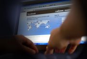 Ai grija la ce postezi pe Facebook! Te-ai putea trezi fara job!