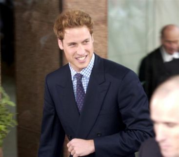 Britanicii il vor pe printul William ca viitor rege, in locul tatalui sau! VIDEO
