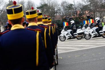 Boc, huiduit la plecarea de la parada de Ziua Nationala