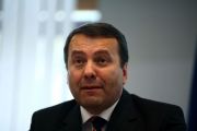 Ialomitianu promite mai multi bani pentru investitii si mai putini pentru ajutoare sociale