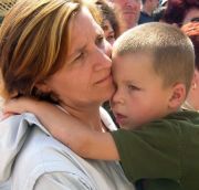 Cati bani iti mai da statul din 2011? Cu cat se micsoreaza ajutorul de somaj sau indemnizatia pentru mame?