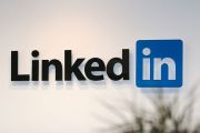 Cum poti deveni actionar la reteaua de socializare LinkedIn