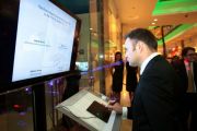 Ce stie sa faca prima agentie smart banking din Romania? GALERIE FOTO si VIDEO!