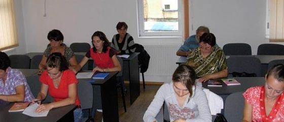 Poti fi platit sa te duci la cursuri, iar dupa absolvire, ajutat sa te angajezi in strainatate!