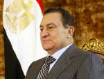 Ce face un dictator incoltit? Hosni Mubarak promite cresterea salariilor si pensiilor!