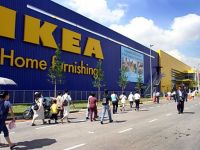 
	IKEA Canada recheama pentru reparatii mobila fabricata in Romania! VIDEO
