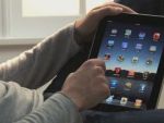 Lansarea iPad 2, amanata. Vezi pana cand!