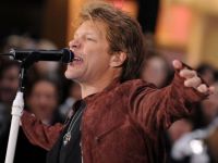 
	Esti fan Bon Jovi? Castiga CD-uri cu artistul, a doua zi de Martisor!
