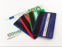 
	Noul trend: carduri de credit cu dobanda zero. Care sunt ofertele bancilor?
