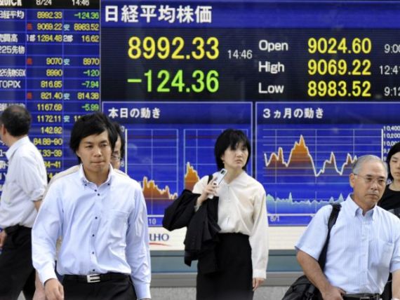 Japonia inchide bursa si piata valutara? Yenul, la cel mai ridicat nivel fata de dolar din ultimii 17 ani