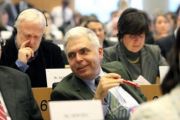Severin: Ma retrag din grupul socialistilor, dar nu demisionez din Parlamentul European