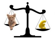 Cat castiga cei cu credite in euro de pe urma cursului