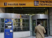 Cardurile emise de Piraeus Bank nu pot fi folosite vineri, intre orele 2:00 si 10:00