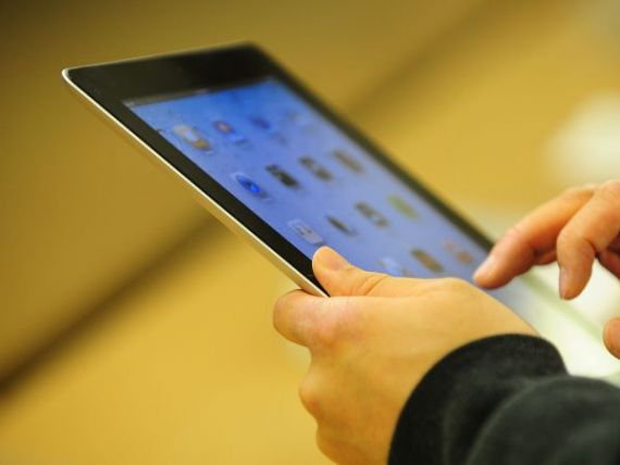 Primele tablete iPad 2 au venit in Romania. Vezi la ce preturi le gasesti FOTO