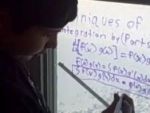 Micul Einstein contrazice Teoria Relativitatii la 12 ani. Poate lua Nobelul