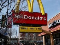 
	McDonald&#39;s angajeaza 50.000 de persoane intr-o zi
