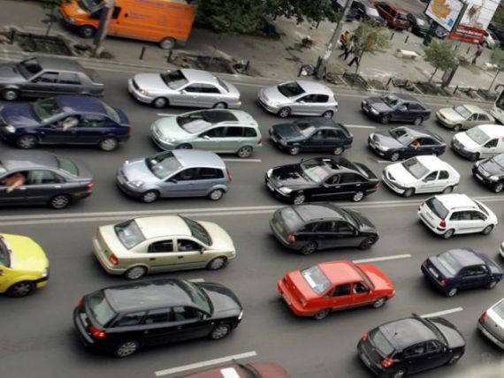 Cate masini sunt vandute in Romania cu banii jos si cate prin leasing