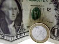 
	Euro s-a apreciat in fata dolarului: a ajuns la maximul ultimelor 15 luni
